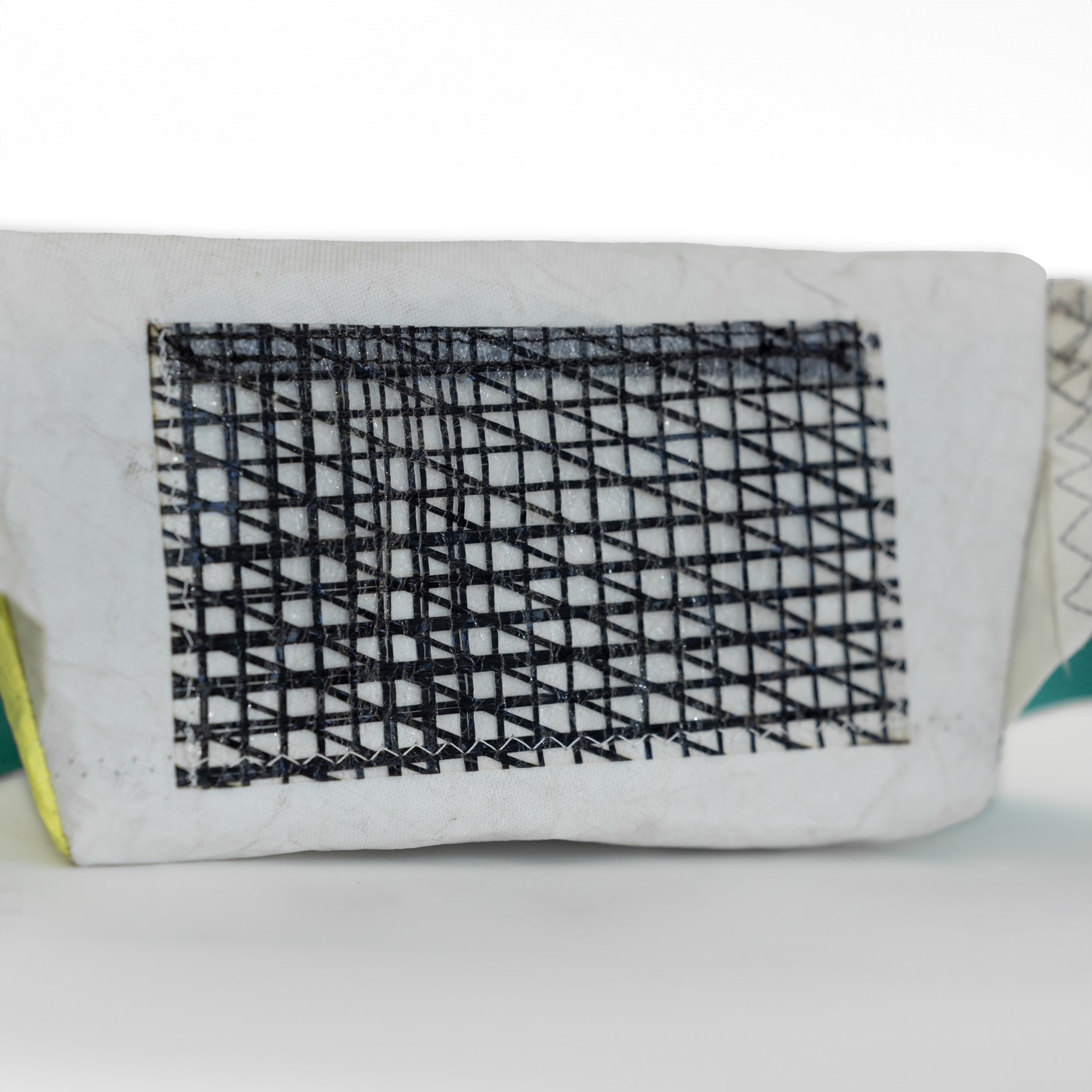 Crossbody Bauchtasche This Race is Female S – Bild 3