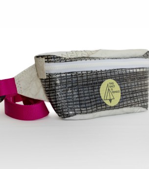 Crossbody bum bag This Race is Female S